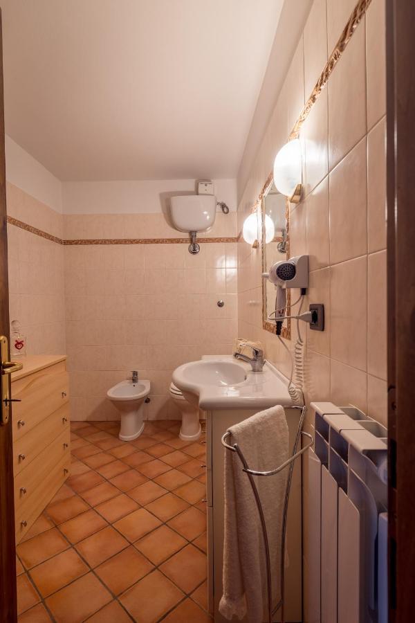 Tognazzi Casa Vacanze - Casa Vico Zambra Buitenkant foto