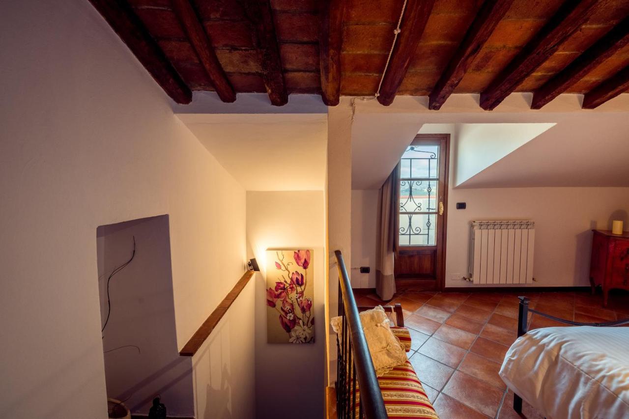 Tognazzi Casa Vacanze - Casa Vico Zambra Buitenkant foto